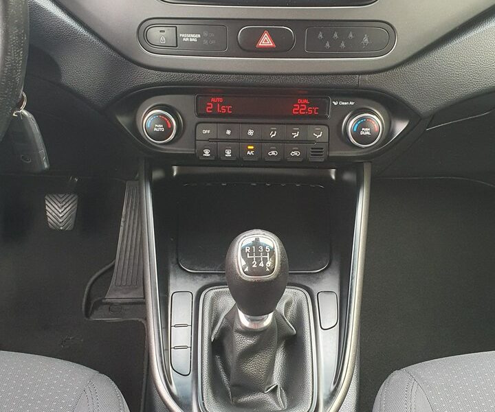 Kia Carens 1.7 CRDi 116KM # NAVI # Climatronic # 7 osobowy # Super Stan !!! IV (2013-)