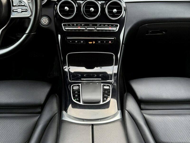 Mercedes GLC 220 4-Matic,Exclusive,FULL,Gwarancja I (2015-2022)