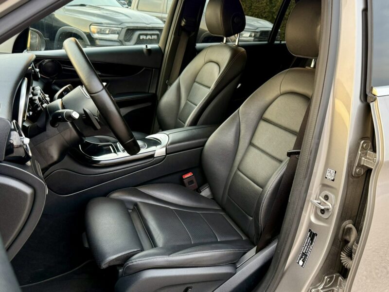 Mercedes GLC 220 4-Matic,Exclusive,FULL,Gwarancja I (2015-2022)