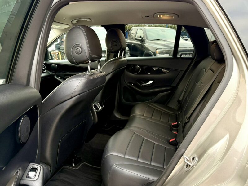 Mercedes GLC 220 4-Matic,Exclusive,FULL,Gwarancja I (2015-2022)
