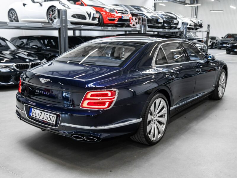 Bentley Continental Flying Spur V8. Gwarancja 04.2026. Bang & Olufsen. Head-Up. Masaże.