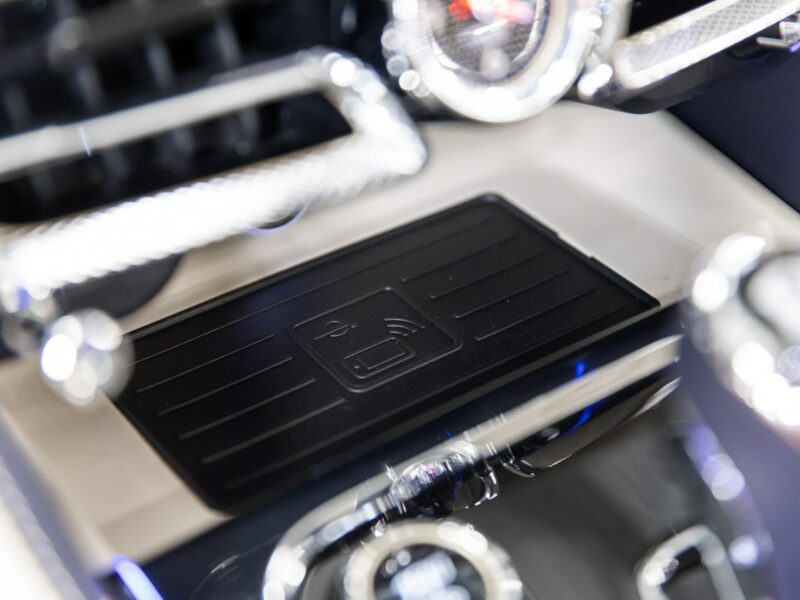 Bentley Continental Flying Spur V8. Gwarancja 04.2026. Bang & Olufsen. Head-Up. Masaże.