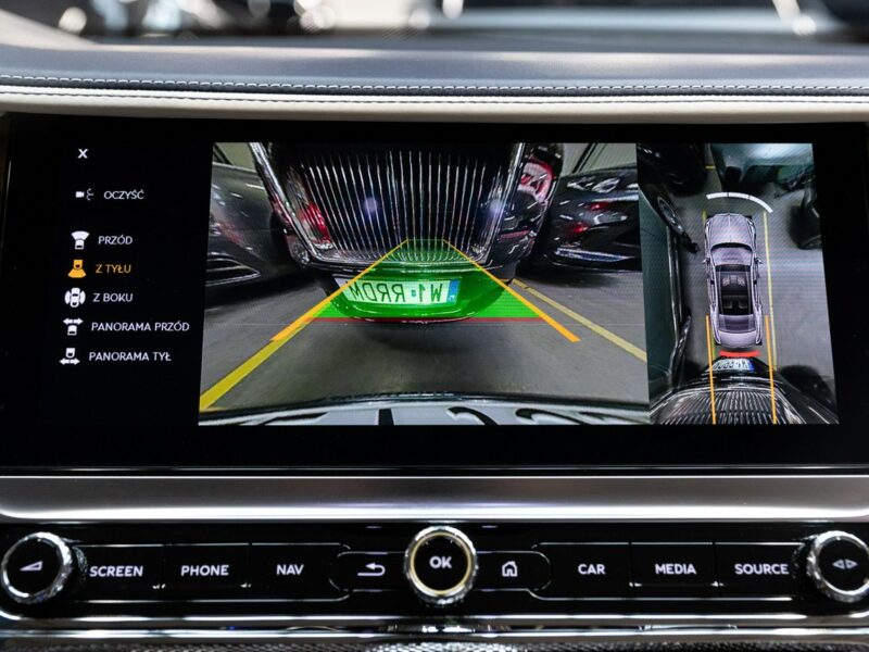 Bentley Continental Flying Spur V8. Gwarancja 04.2026. Bang & Olufsen. Head-Up. Masaże.