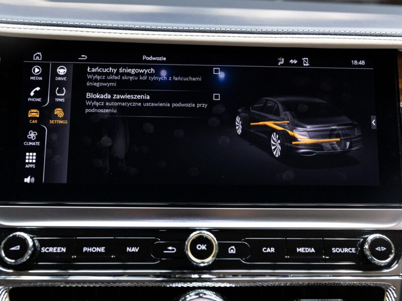 Bentley Continental Flying Spur V8. Gwarancja 04.2026. Bang & Olufsen. Head-Up. Masaże.