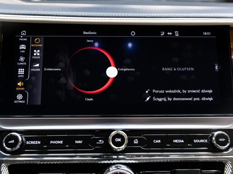 Bentley Continental Flying Spur V8. Gwarancja 04.2026. Bang & Olufsen. Head-Up. Masaże.