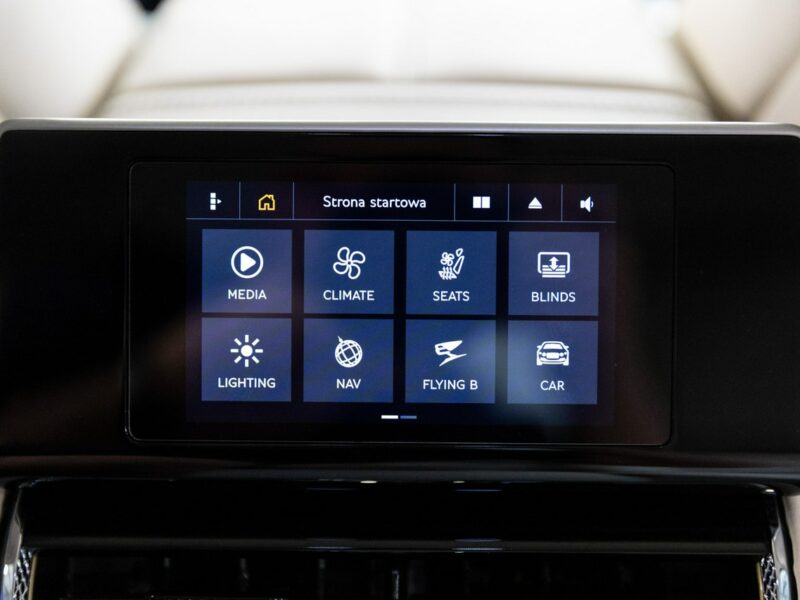 Bentley Continental Flying Spur V8. Gwarancja 04.2026. Bang & Olufsen. Head-Up. Masaże.