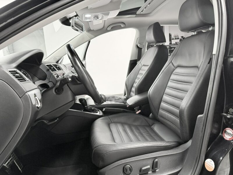 Volkswagen Jetta 1.4 TSI 150KM*DSG*BOSE*Navi*BiXenon*HIGHLINE*Klimatronic*Kamer*Łopatki A6 (2010-)