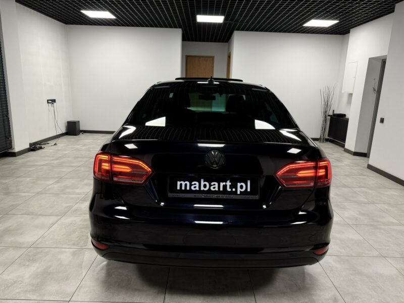 Volkswagen Jetta 1.4 TSI 150KM*DSG*BOSE*Navi*BiXenon*HIGHLINE*Klimatronic*Kamer*Łopatki A6 (2010-)