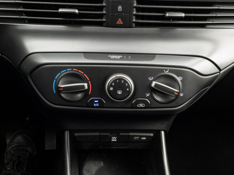 Hyundai Bayon 1.2 MPI 84KM Pure 1wł. Salon PL Gwar od Dealera FV23% Klimatyzacja