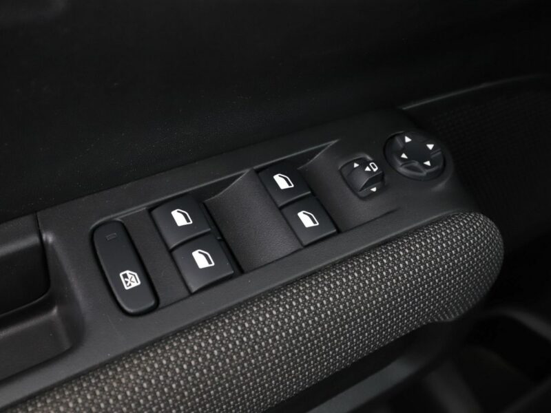 Citroen C3 Aircross LIFT Navi Klima Czujniki parkowania Bluetooth