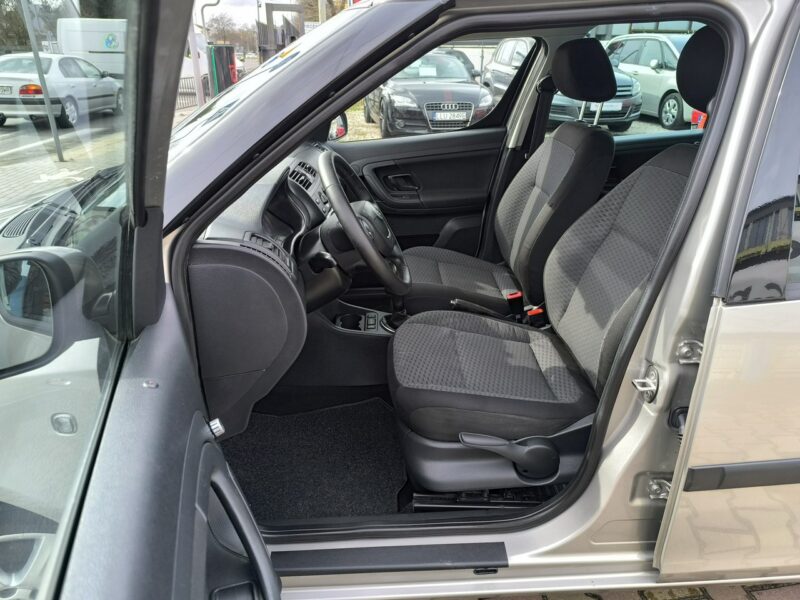 Škoda Roomster 1.2i Turbo 90KM Klimatyzacja I (2006-)