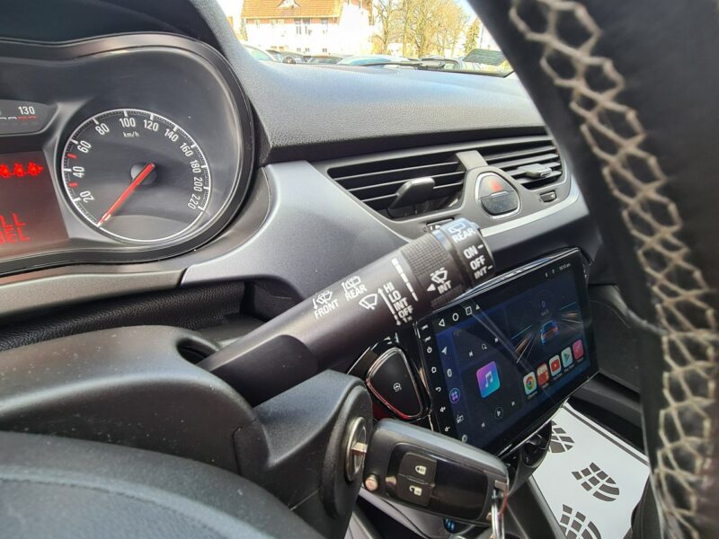 Opel Corsa Salon PL GAZ Navi Klimatyzacja PDC Tempomat Komputer Zadbana E (2014-)