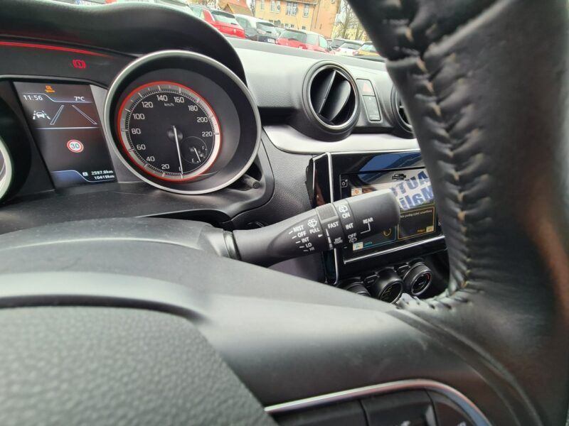 Suzuki Swift HYBRID 10 Tys.Km Navi Kamera Grzane Fotele Led Wolne Ręce Klimatronik VI (2017-)