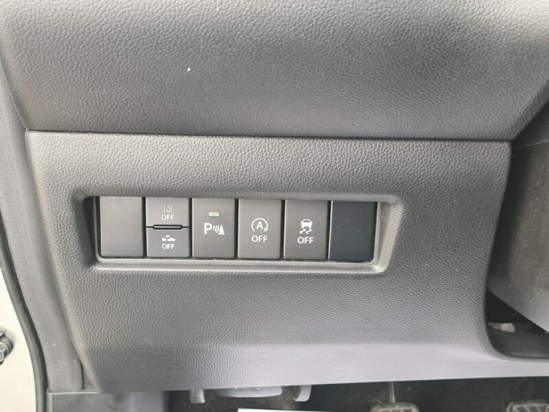 Suzuki Swift HYBRID 10 Tys.Km Navi Kamera Grzane Fotele Led Wolne Ręce Klimatronik VI (2017-)