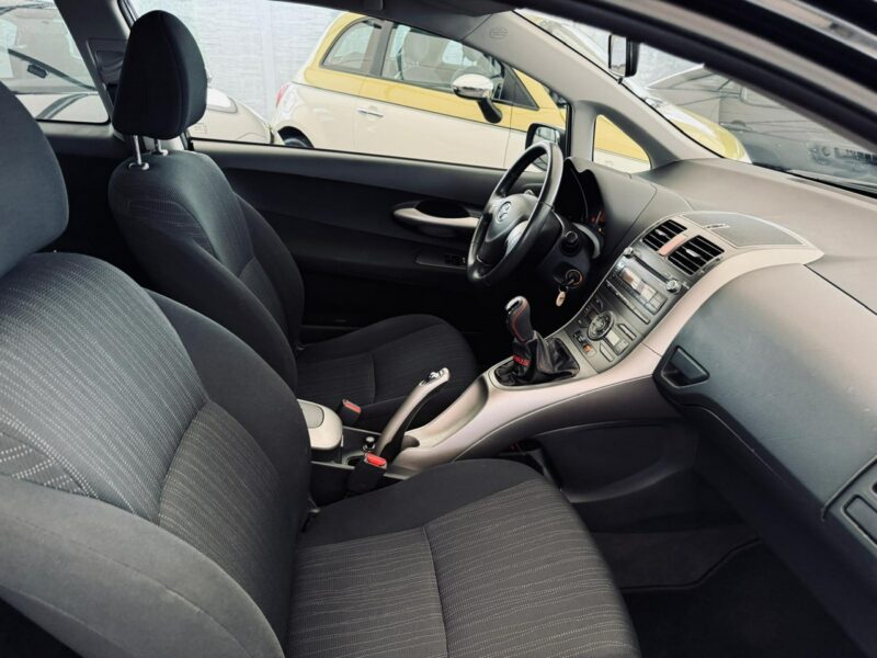 Toyota Auris 1.4 Benzyna + GAZ* 97 KM* Zarejestrowana* I (2006-2012)