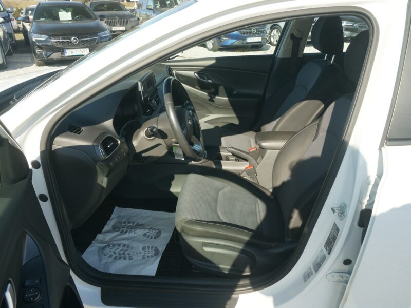 Hyundai i30 1.6D/115 KM Classic Salon PL Fvat 23% DW1PF01 III (2017-)