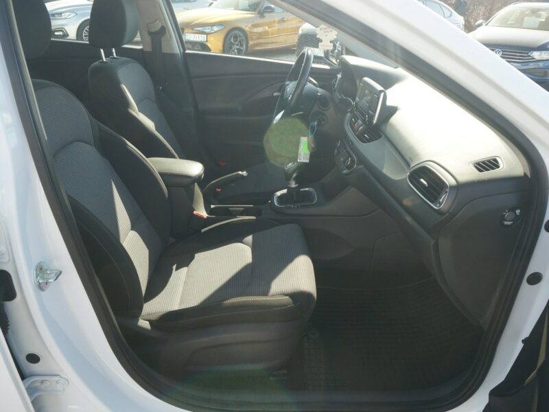 Hyundai i30 1.6D/115 KM Classic Salon PL Fvat 23% DW1PF01 III (2017-)