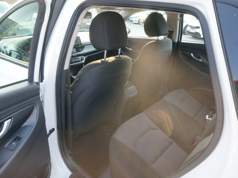 Hyundai i30 1.6D/115 KM Classic Salon PL Fvat 23% DW9NW38 III (2017-)