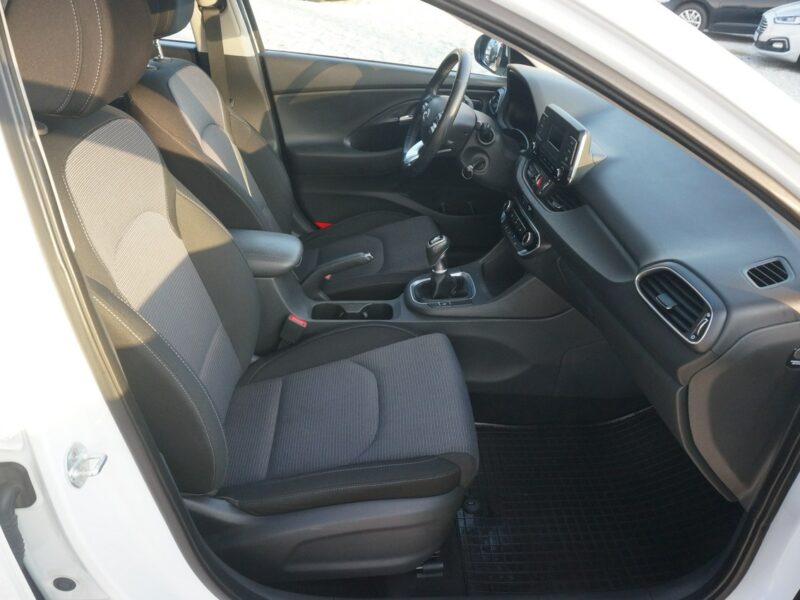 Hyundai i30 1.6D/115 KM Classic Salon PL Fvat 23% DW9NW38 III (2017-)