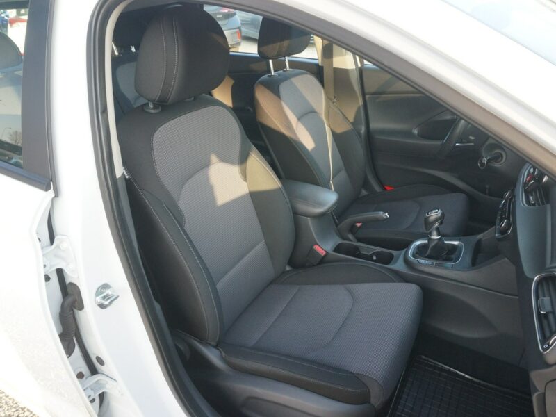 Hyundai i30 1.6D/115 KM Classic Salon PL Fvat 23% DW9NW38 III (2017-)