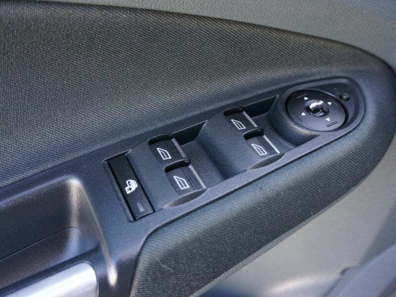 Ford Grand C-MAX w bardzo dobrym stanie technicznym i wizualnym, rok gwarancji w cenie,