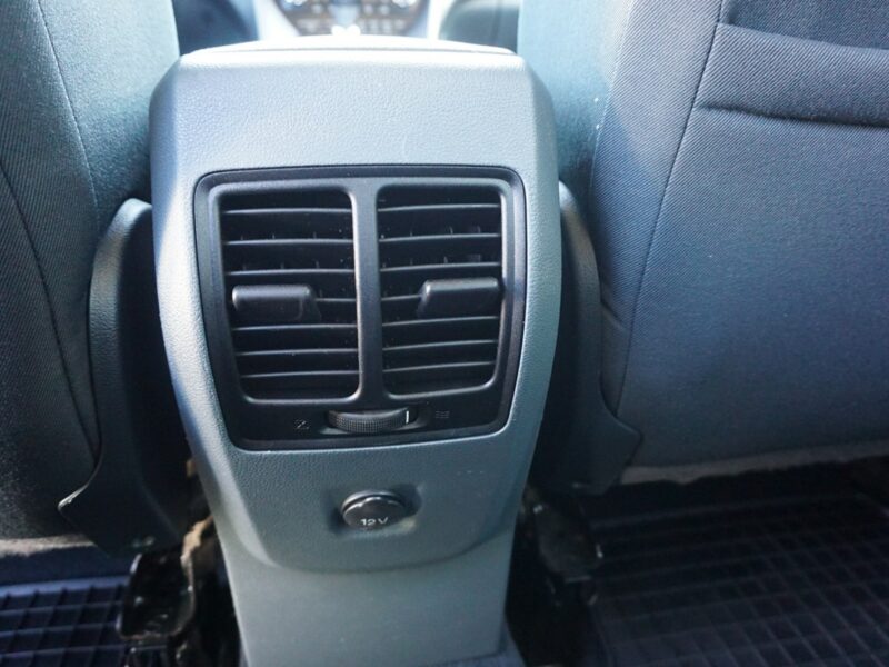 Ford Grand C-MAX w bardzo dobrym stanie technicznym i wizualnym, rok gwarancji w cenie,