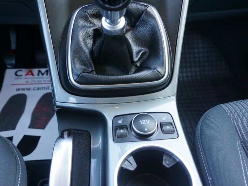 Ford Grand C-MAX w bardzo dobrym stanie technicznym i wizualnym, rok gwarancji w cenie,