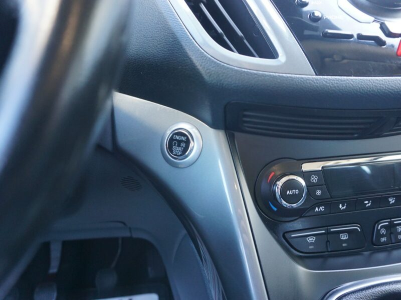 Ford Grand C-MAX w bardzo dobrym stanie technicznym i wizualnym, rok gwarancji w cenie,