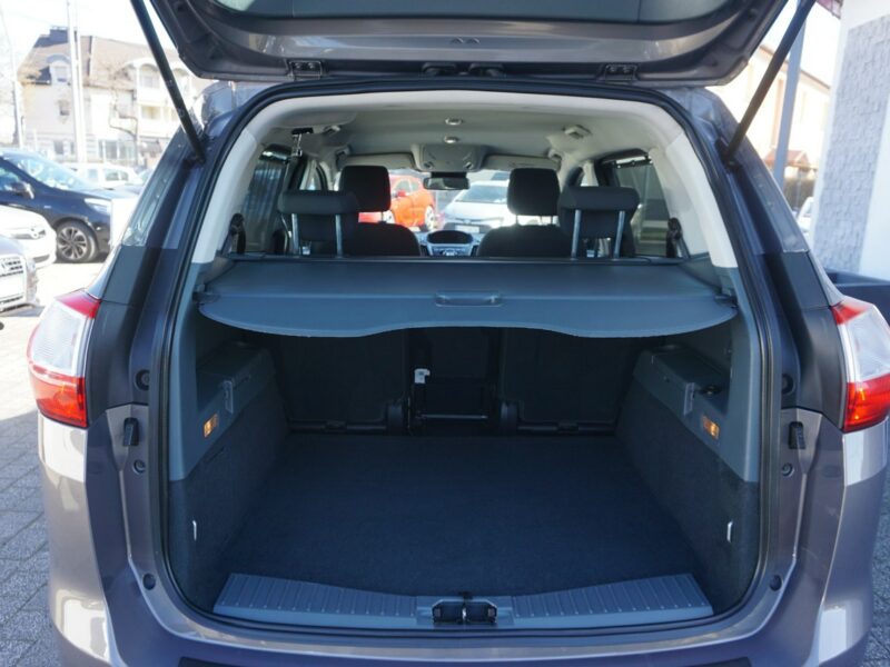 Ford Grand C-MAX w bardzo dobrym stanie technicznym i wizualnym, rok gwarancji w cenie,