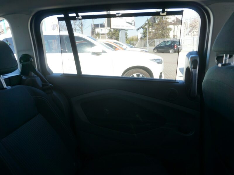 Ford Grand C-MAX w bardzo dobrym stanie technicznym i wizualnym, rok gwarancji w cenie,