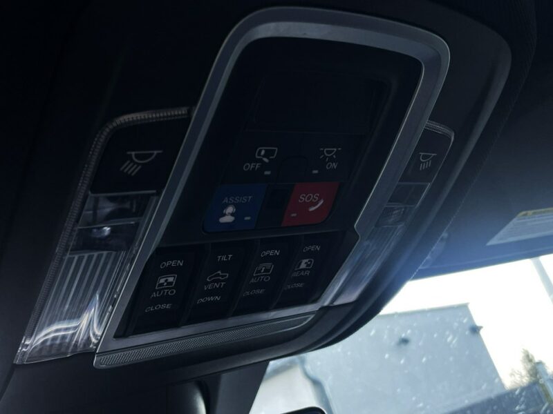 Dodge RAM Sport Kam360 Wentyle Panorama Radar Harman/Kardon IV (2009-2018)