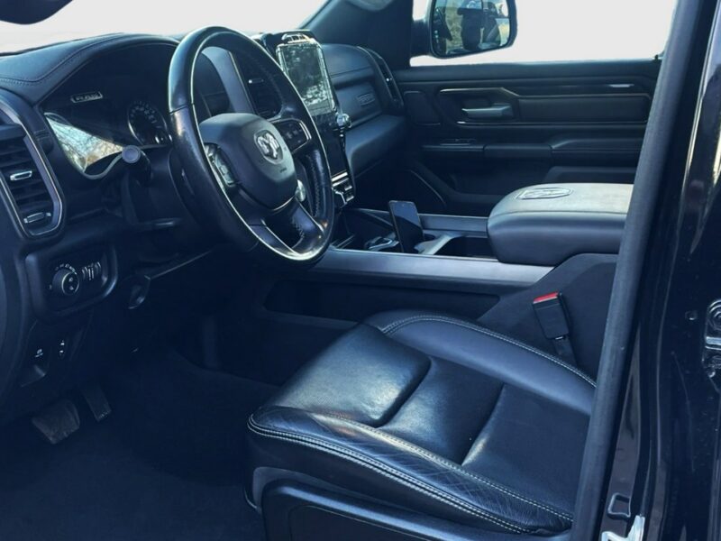 Dodge RAM Sport Kam360 Wentyle Panorama Radar Harman/Kardon IV (2009-2018)