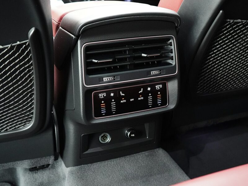 Audi SQ7 V8 TDI 435 KM Quattro Tiptronic Bose3D Matrix HeadUp ACC Hak Panorama