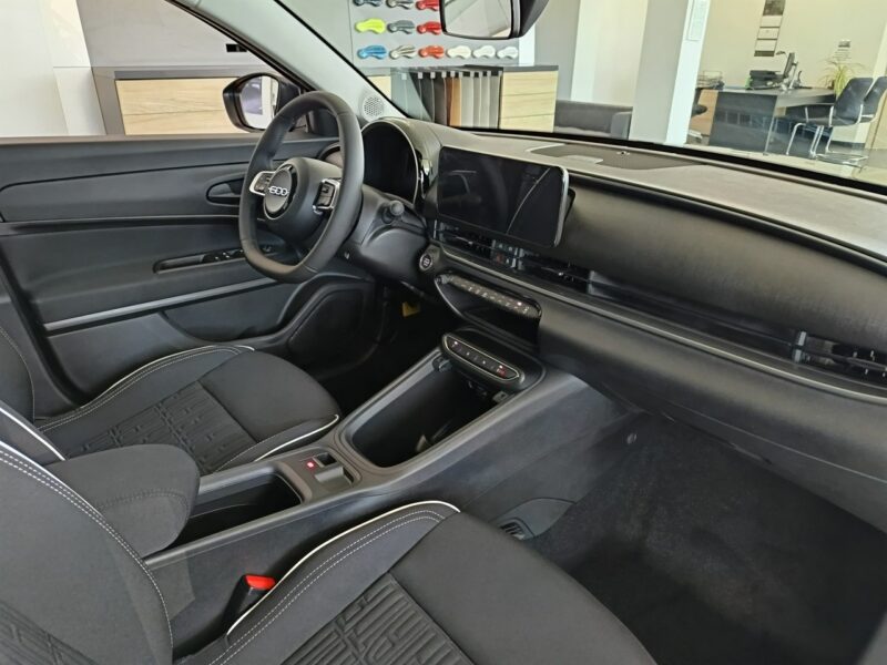 Fiat 600 Hybrid 1.2 100KM, Pakiet Komfort
