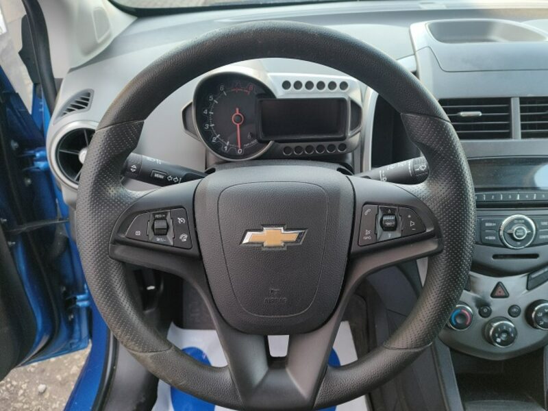 Chevrolet Aveo 1,4* Super stan* Mały przebieg T30) (2011-)