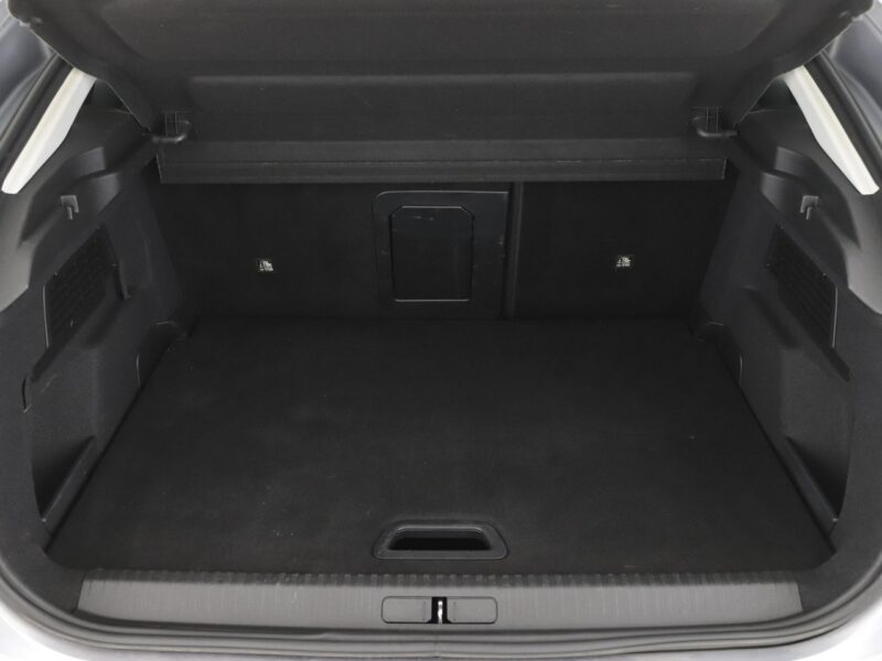 Citroen C4 Navi Kamera cofania Full LED Pół skóra Tempomat Bluetooth III (2020-)