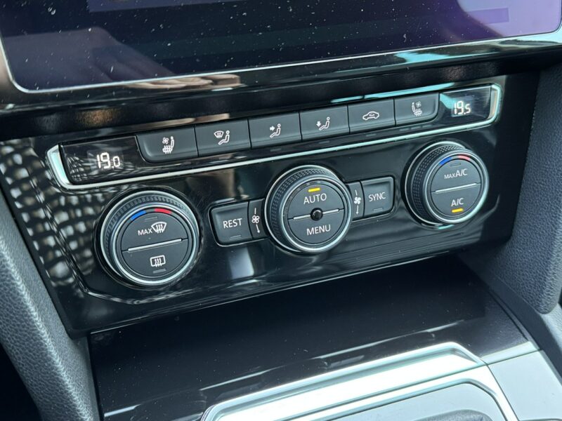 Volkswagen Passat 2.0 TDI DSG HIGHLINE Bezwypadkowy Serwisowany Full Opcja Super Stan ! B8 (2014-2023)