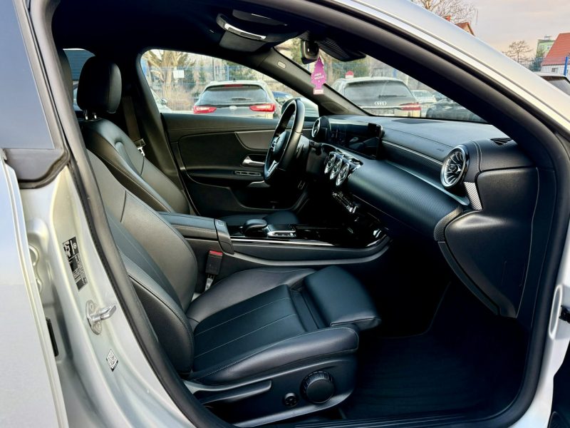 Mercedes CLA 200 Luxury,Bogata wersja,Gwarancja II (2019-)