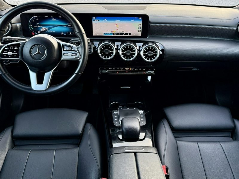 Mercedes CLA 200 Luxury,Bogata wersja,Gwarancja II (2019-)