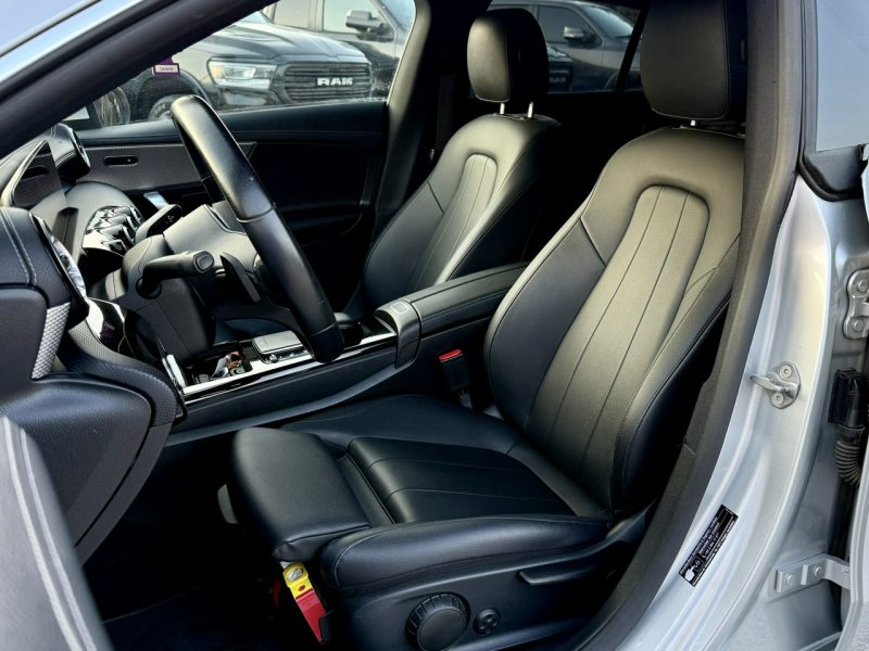 Mercedes CLA 200 Luxury,Bogata wersja,Gwarancja II (2019-)