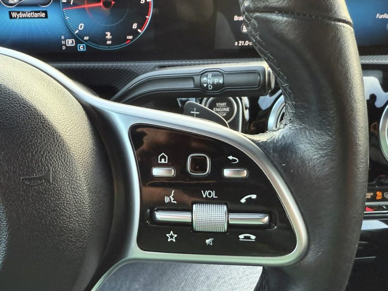 Mercedes CLA 200 Luxury,Bogata wersja,Gwarancja II (2019-)