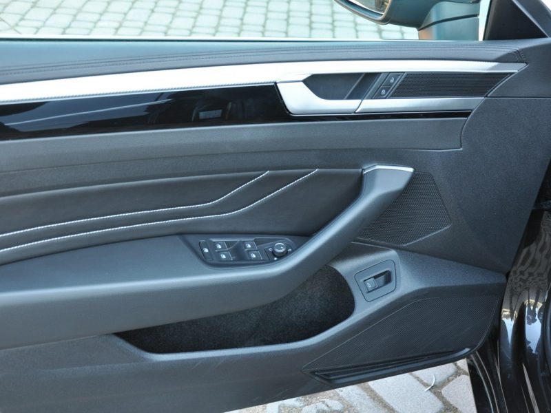 Volkswagen Arteon 2.0TSI 190KM DSG R-line El Klapa Nawigacja Hak Gwar. Fabryczna FV23