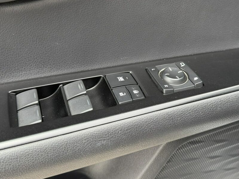 Lexus UX 250h,Hybryda,4x4,Gwarancja
