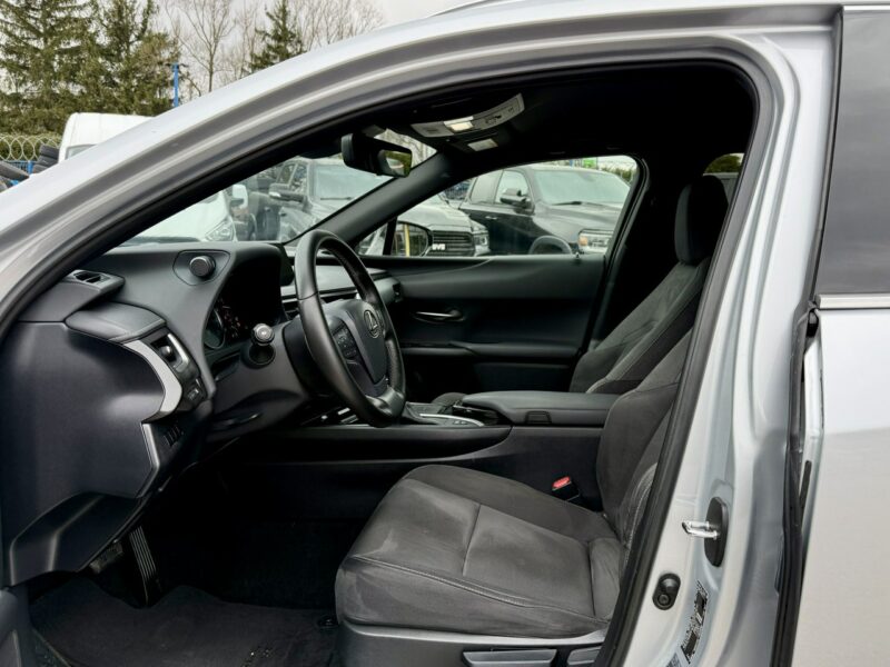 Lexus UX 250h,Hybryda,4x4,Gwarancja