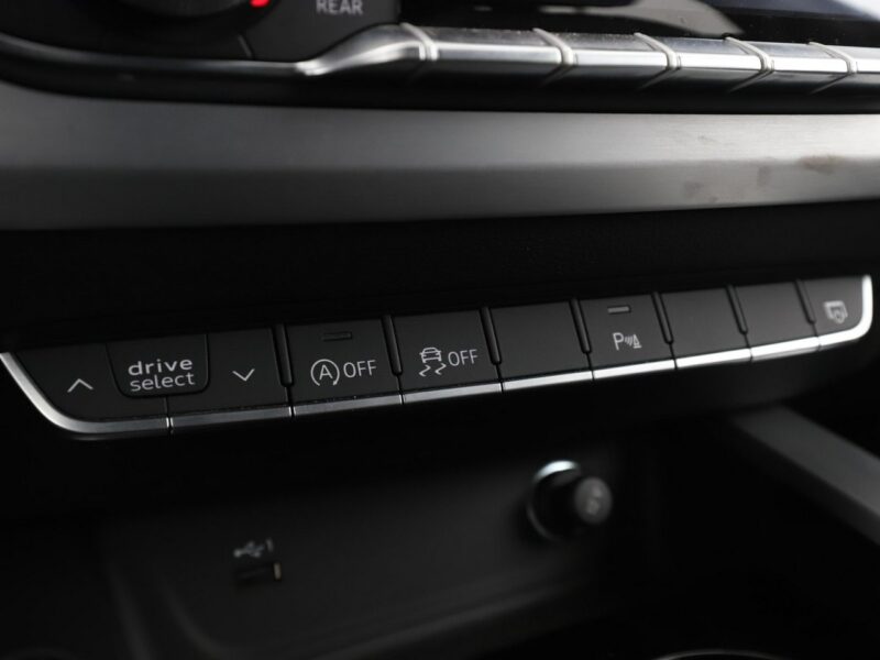 Audi A4 4x4 S-tronic mHEV S Line skóra full LED navi kamera grzane fotele B9 (2015-)