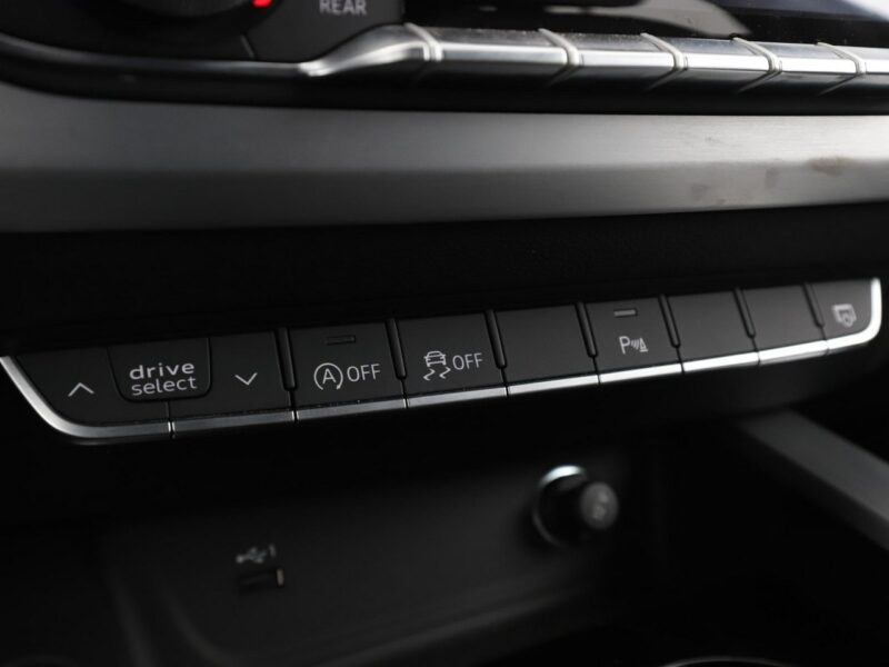 Audi A4 4x4 S-tronic mHEV S Line skóra full LED navi kamera grzane fotele B9 (2015-)