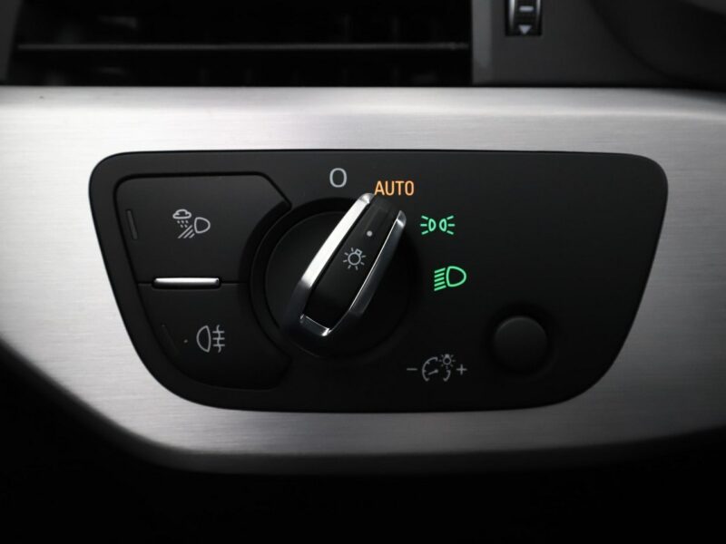 Audi A4 4x4 S-tronic mHEV S Line skóra full LED navi kamera grzane fotele B9 (2015-)