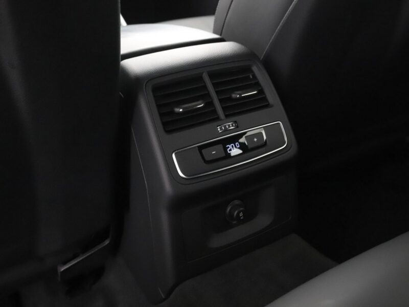 Audi A4 4x4 S-tronic mHEV S Line skóra full LED navi kamera grzane fotele B9 (2015-)