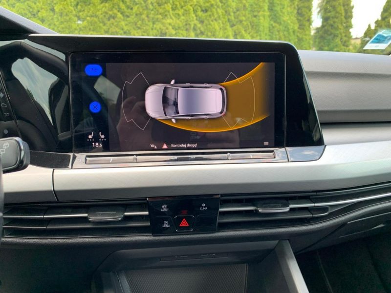 Volkswagen Golf 2.0TDI 150 Automat KeyLess Radar Navi CarPlay VIII (2020-)