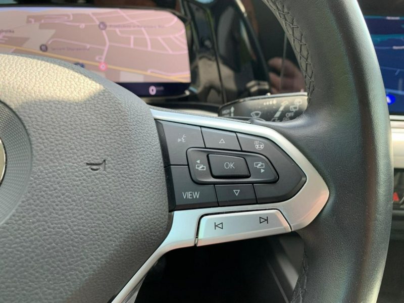Volkswagen Golf 2.0TDI 150 Automat KeyLess Radar Navi CarPlay VIII (2020-)